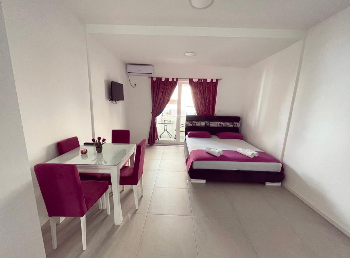 בודווה Apartmani Agi מראה חיצוני תמונה